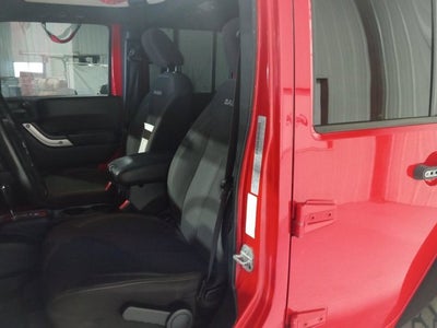 2017 Jeep Wrangler Unlimited Sahara 4x4