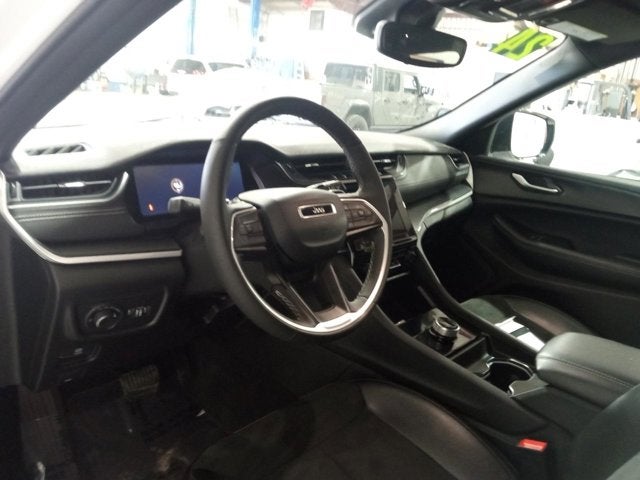 2024 Jeep Grand Cherokee Altitude 4x4