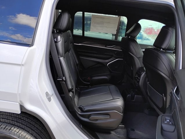 2026 Jeep Grand Cherokee GRAND CHEROKEE L LIMITED RESERVE 4X4