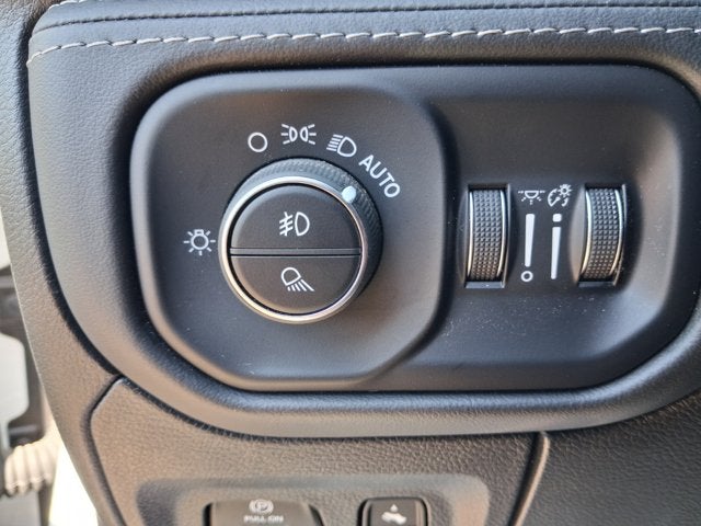 2024 RAM 1500 Limited Crew Cab 4x4 5'7' Box