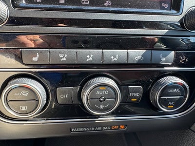2017 Volkswagen Passat 1.8T R-Line