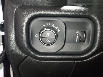 2026 RAM Ram 3500 RAM 3500 TRADESMAN CREW CAB 4X4 6'4' BOX