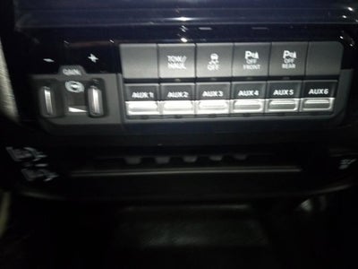 2026 RAM Ram 3500 RAM 3500 TRADESMAN CREW CAB 4X4 6'4' BOX