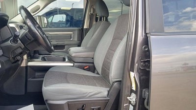 2017 RAM 2500 Big Horn Crew Cab 4x4 6'4' Box