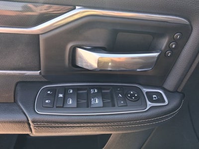 2021 RAM 2500 Laramie Crew Cab 4x4 6'4' Box