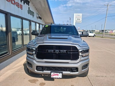 2021 RAM 2500 Laramie Crew Cab 4x4 6'4' Box