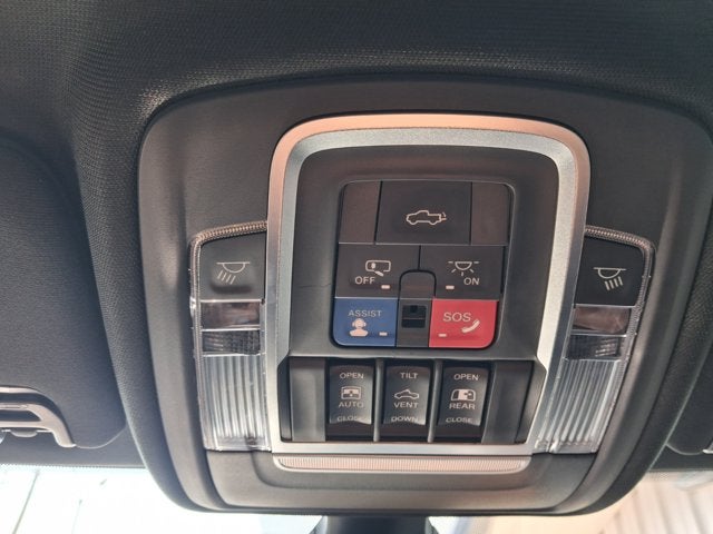 2021 RAM 2500 Laramie Crew Cab 4x4 6'4' Box